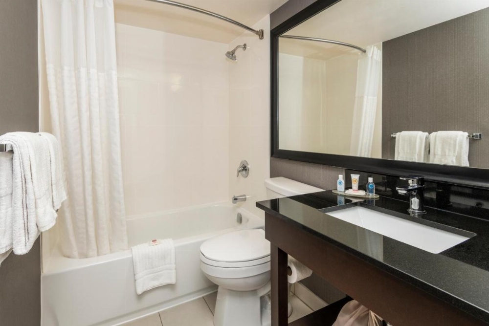 Room image 5